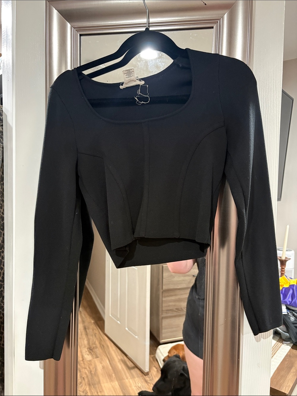 Structured Black Long-Sleeve Cropped Top